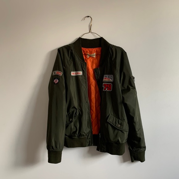 M | Army Green Bomber Jacket with Patches - Picture 1 of 5